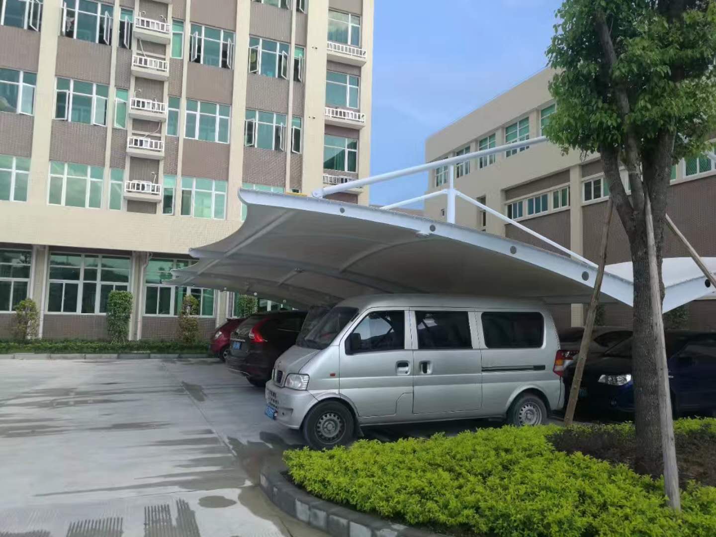 潮州凤泉湖高新区景程薄膜科技有限公司膜结构停车棚